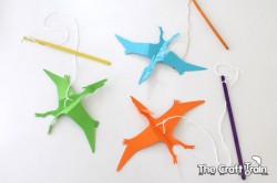 Crafternoons - Make Your Own Pterodactyl Puppet!